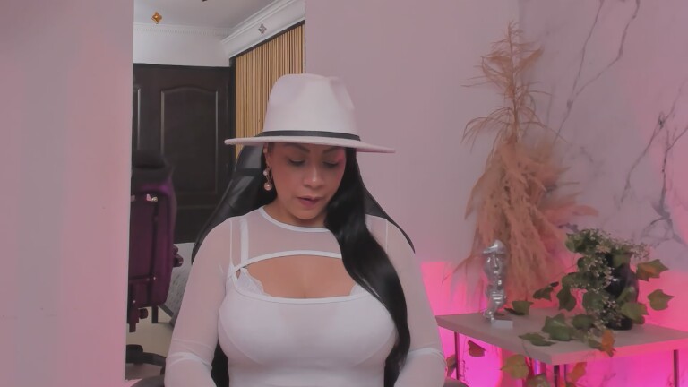 ViolettaThonsomS's Streamate show and profile