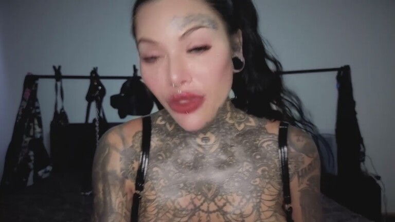 DARKINKEDBABE's Streamate show and profile