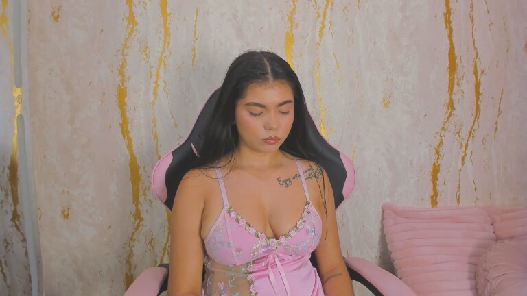 ElizabethRivera's Streamate show and profile