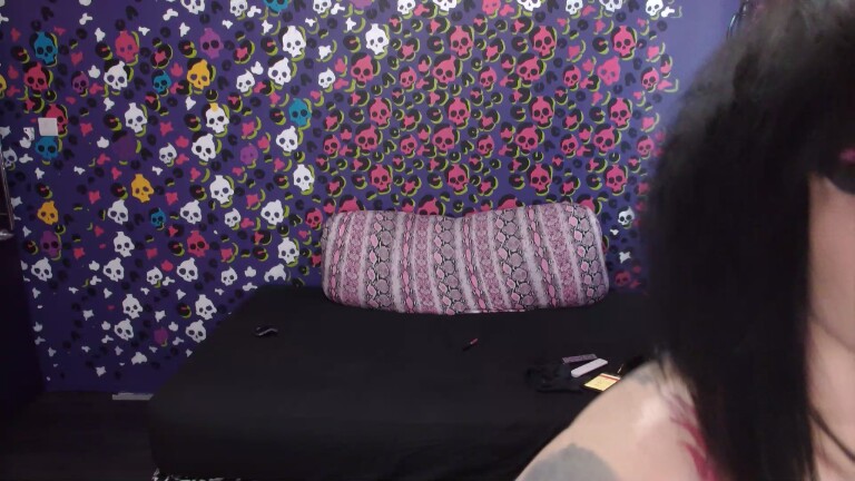 Kitty_Fox's Streamate show and profile