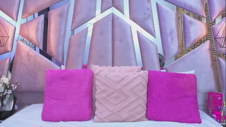 AbbyBenet's Streamate show and profile