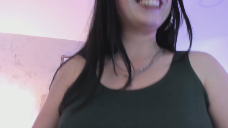 IsabellaaRossi's Streamate show and profile