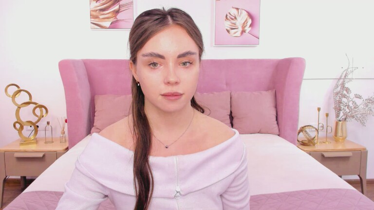 EvelinMils's Streamate show and profile